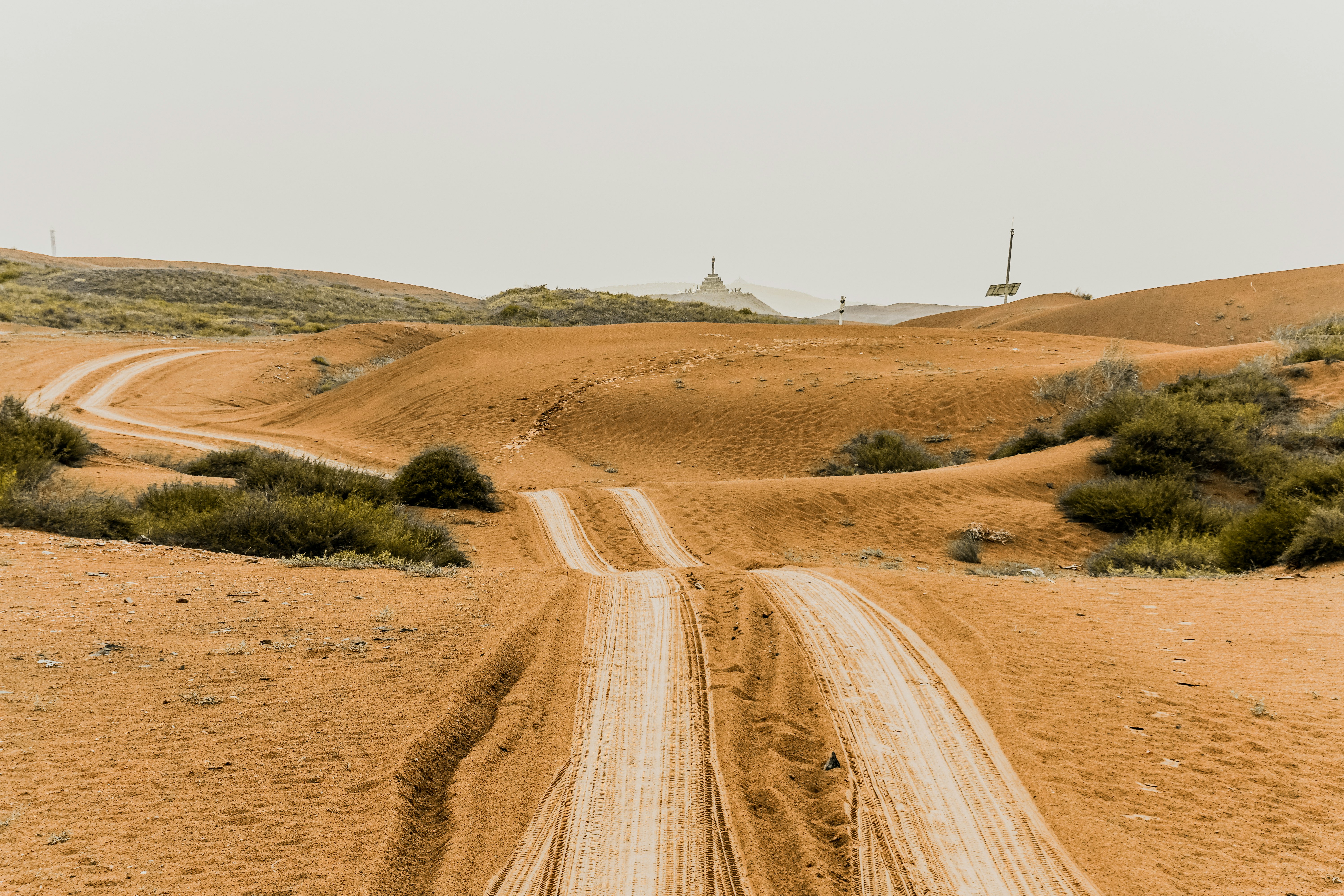 desert during daytime